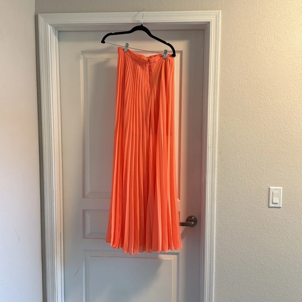 Elegant Orange Pleated Skirt by Bebe - Picture 2 of 3